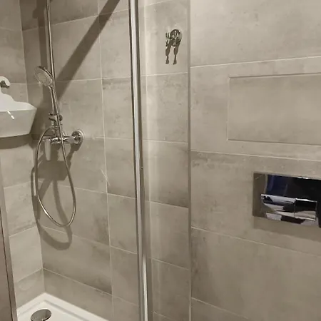 Quarto em Acomodações Particulares Jaśminowe Wzgórze